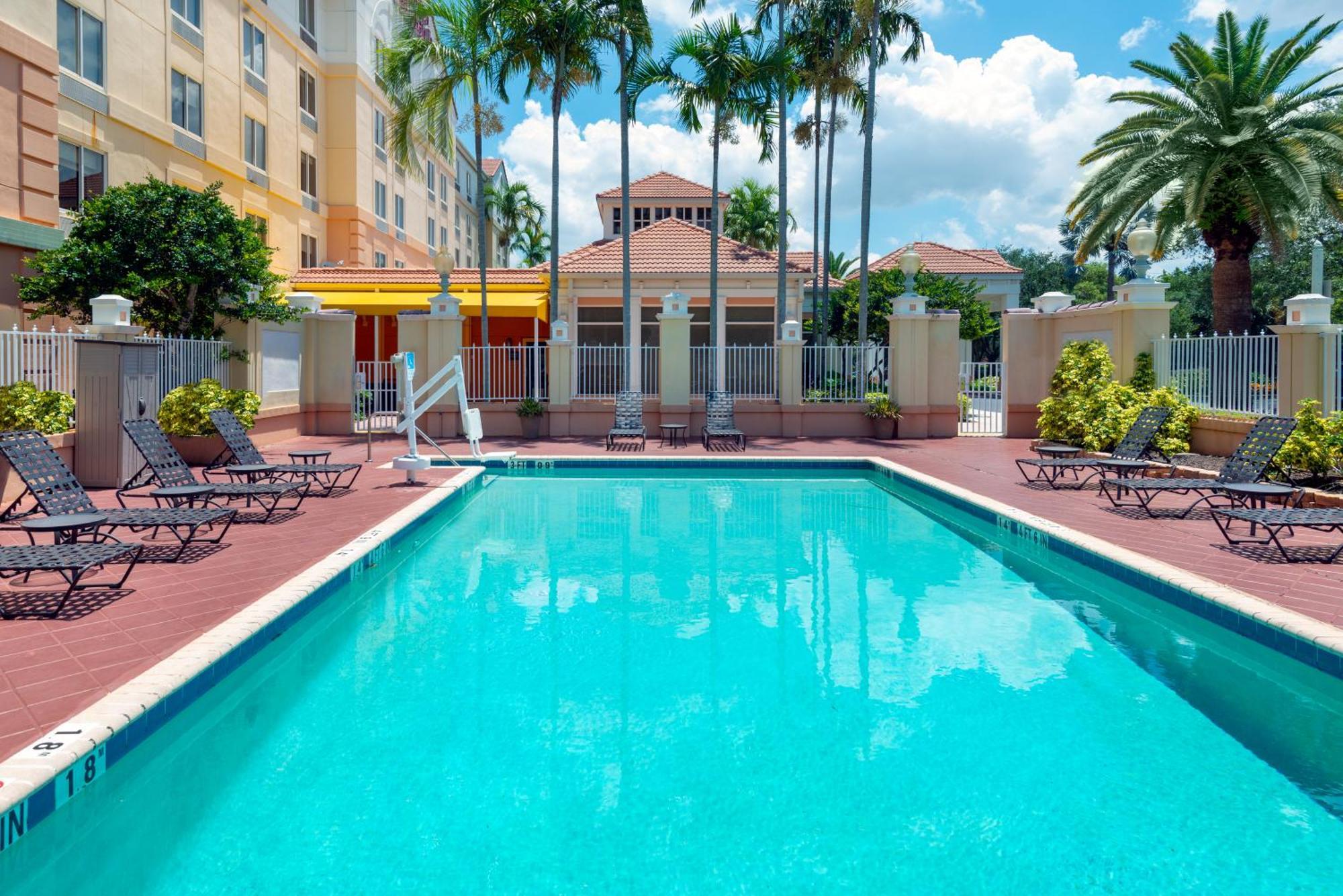 Hilton Garden Inn Ft. Lauderdale Sw/Miramar Exteriér fotografie